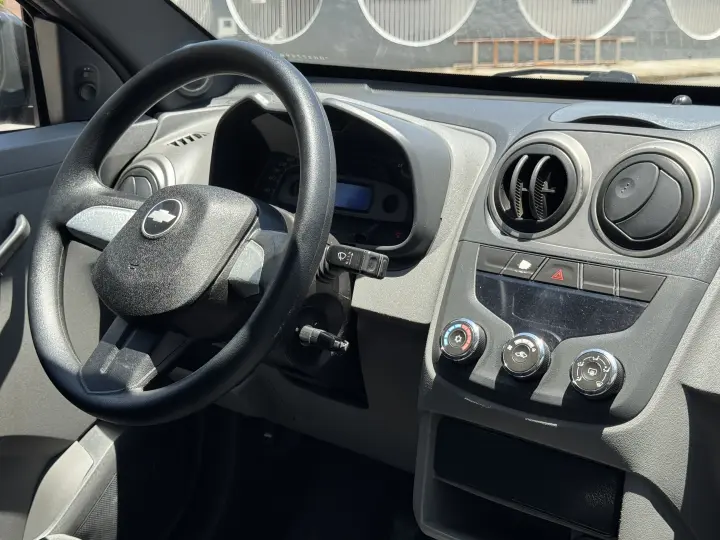 AGILE 1.4 MPFI LTZ 8V