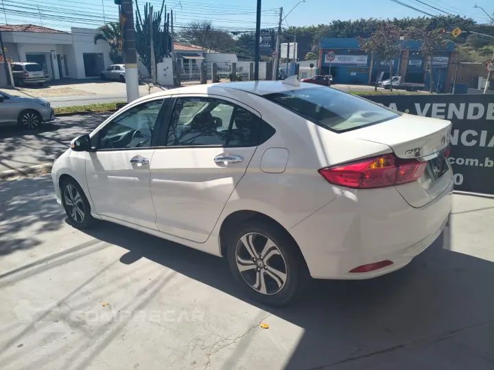 CITY 1.5 EX Sedan 16V
