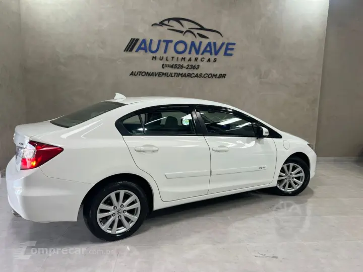 Civic 1.8 16V 4P FLEX LXS AUTOMÁTICO