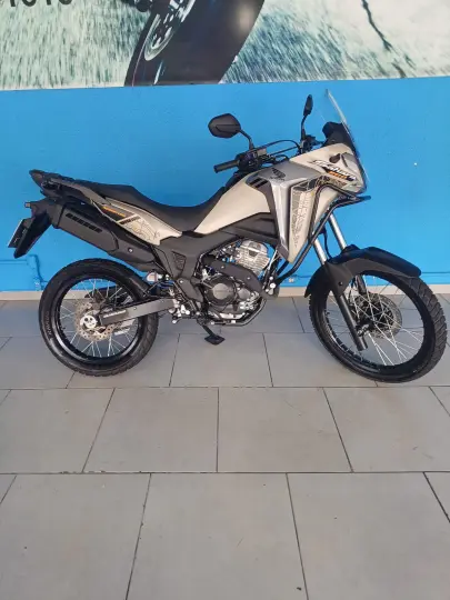 XRE300 SAHARA ADVENTURE