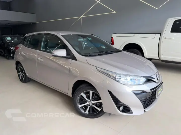 YARIS 1.5 16V XS Connect