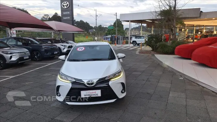 YARIS 1.5 16V FLEX XLS CONNECT MULTIDRIVE
