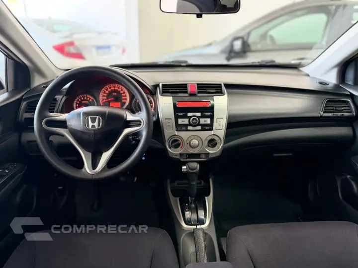 CITY Sedan LX 1.5 Flex 16V 4p Aut.