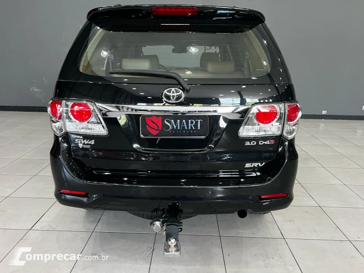 Hilux SW4 3.0 TDI 4x4 SRV 5L