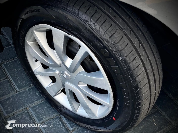 SANDERO 1.6 Expression 8V
