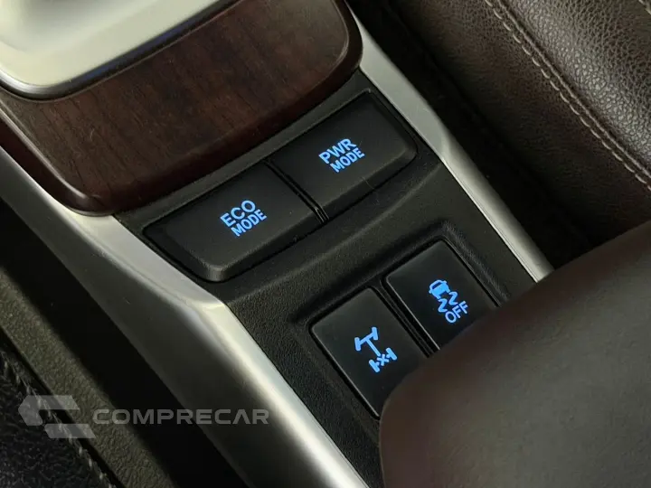 HILUX SW4 2.8 SRX 4X4 7 LUGARES 16V TURBO INTERCOOLER DIESEL