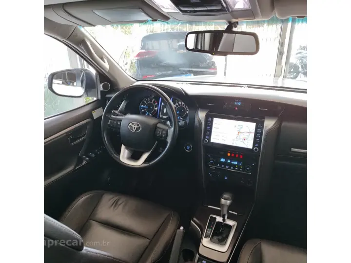 HILUX SW4 2.8 SRX 4X4 16V TURBO INTERCOOLER DIESEL 4P AUTOMÁ