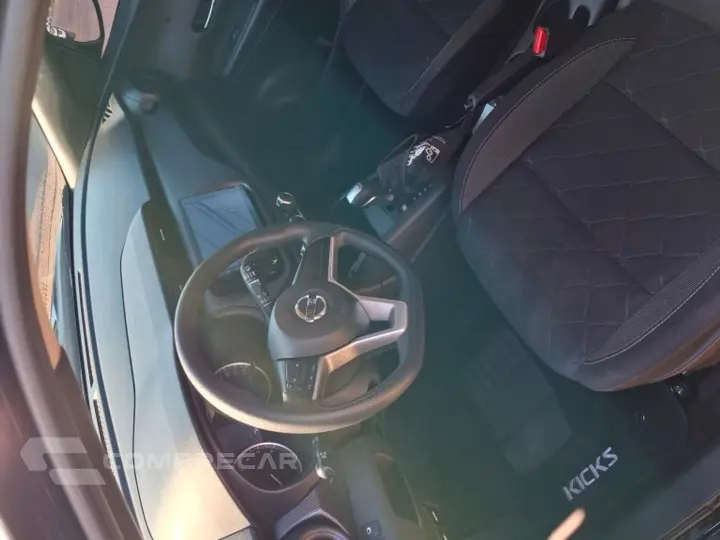 Kicks 1.6 16V Flexstart S Direct 4P Xtronic