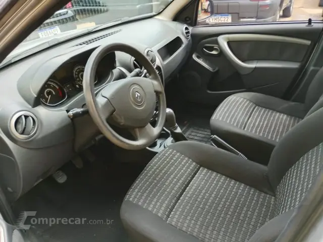 SANDERO - 1.6 EXPRESSION 8V 4P MANUAL