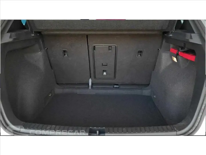 TAOS 1.4 250 TSI TOTAL FLEX HIGHLINE AUTOMÁTICO