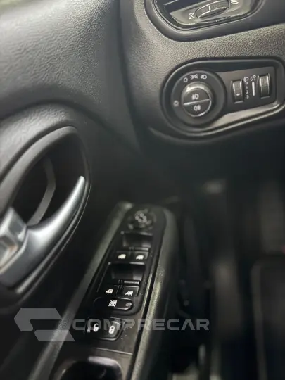 RENEGADE 1.8 16V Night Eagle