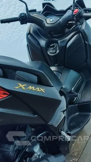 YAMAHA XMAX ABS
