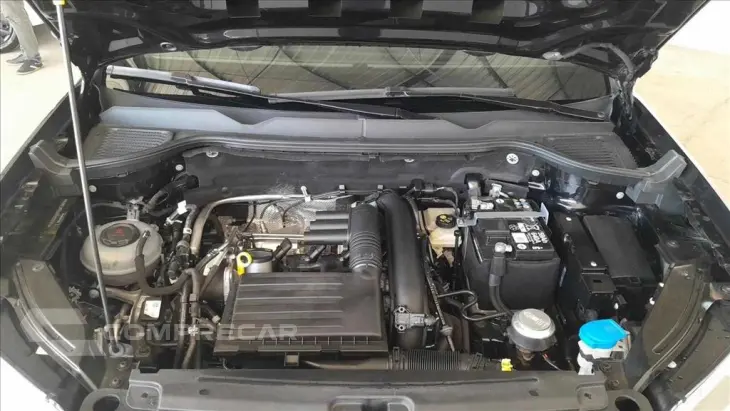TAOS 1.4 250 TSI TOTAL FLEX HIGHLINE AUTOMÁTICO