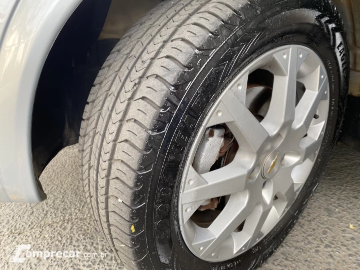 ASTRA 2.0 MPFI Advantage 8V