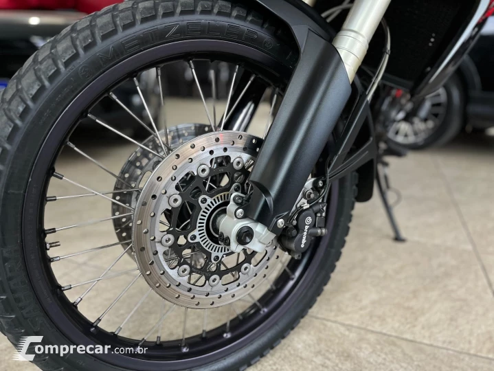 F 800 GS 798CC