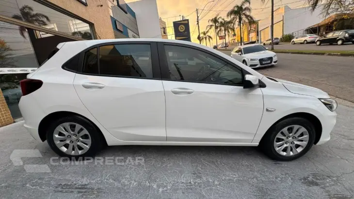 ONIX HATCH LT 1.0 12V Flex 5p Mec.