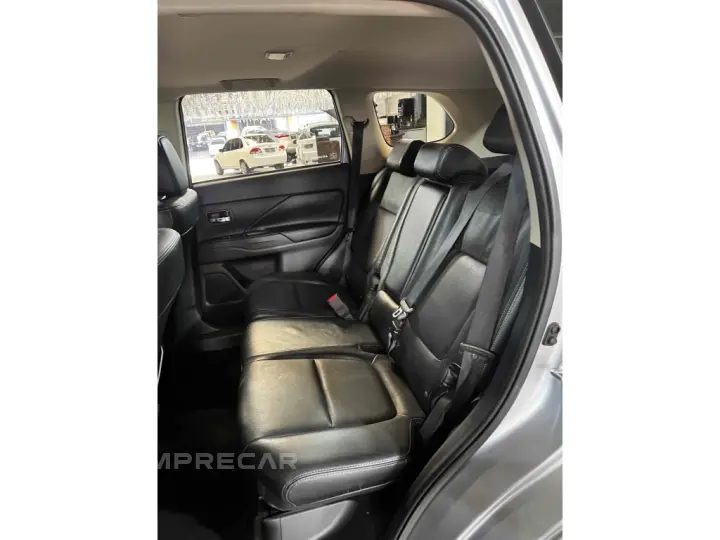 OUTLANDER 2.0 16V GASOLINA 4P AUTOMÁTICO