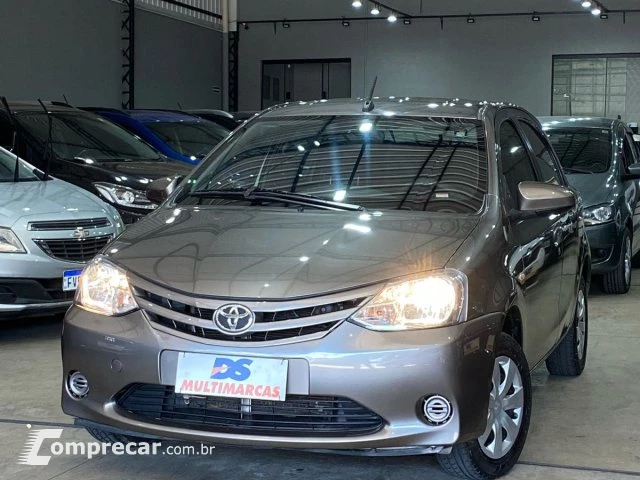 ETIOS HATCH - 1.5 XS 16V 4P AUTOMÁTICO
