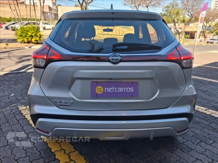 KICKS PLAY 1.6 16V FLEXSTART SENSE XTRONIC