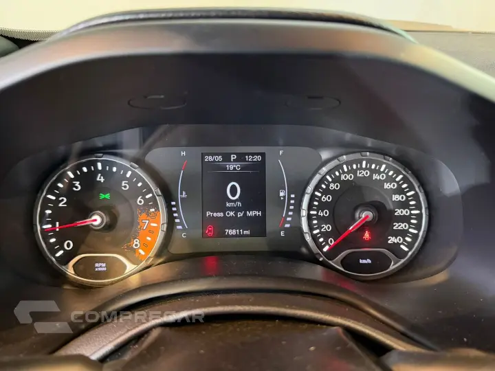Renegade 1.8 16V Flex Sport 4P Automático