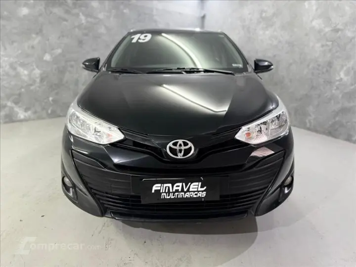 YARIS 1.5 16V Sedan XL