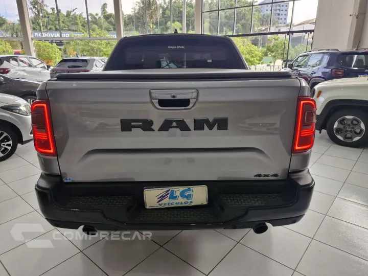 Rampage 2.0 4P HURRICANE 4 TURBO R/T 4X4 AUTOMÁTICO