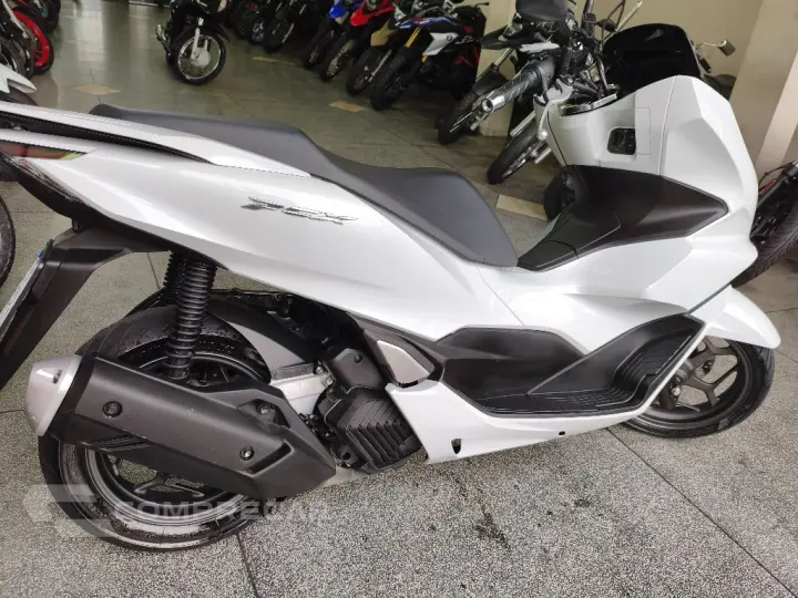 PCX 160
