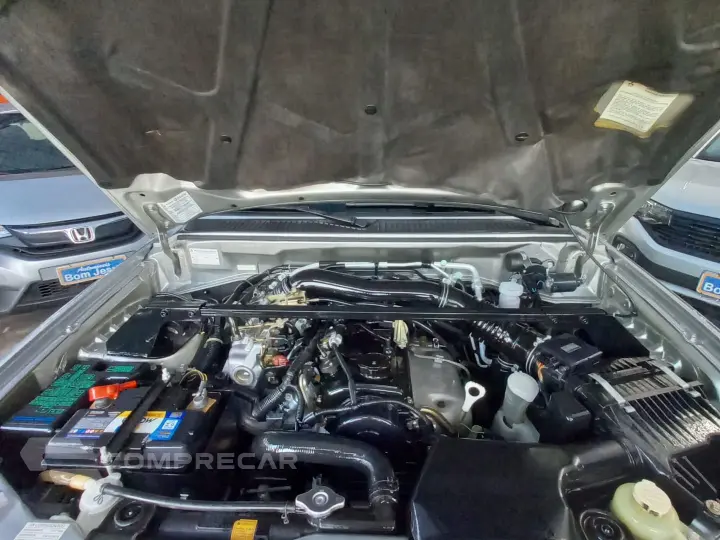 Pajero Tr4 2.0 4X4 16V 131Cv Gasolina 4P Automático