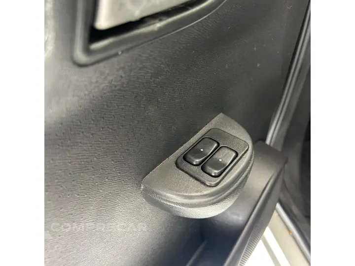 CELTA 1.0 MPFI LT 8V FLEX 4P MANUAL