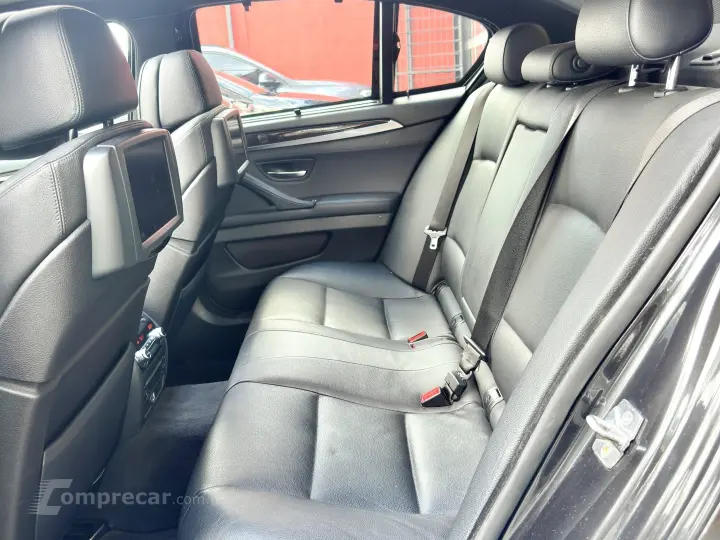 550i 4.4 SEDAN V8 32V GASOLINA 4P AUTOMÁTICO