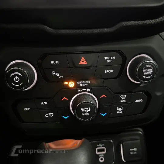 Renegade Limited 1.8 4x2 Flex 16V Aut.