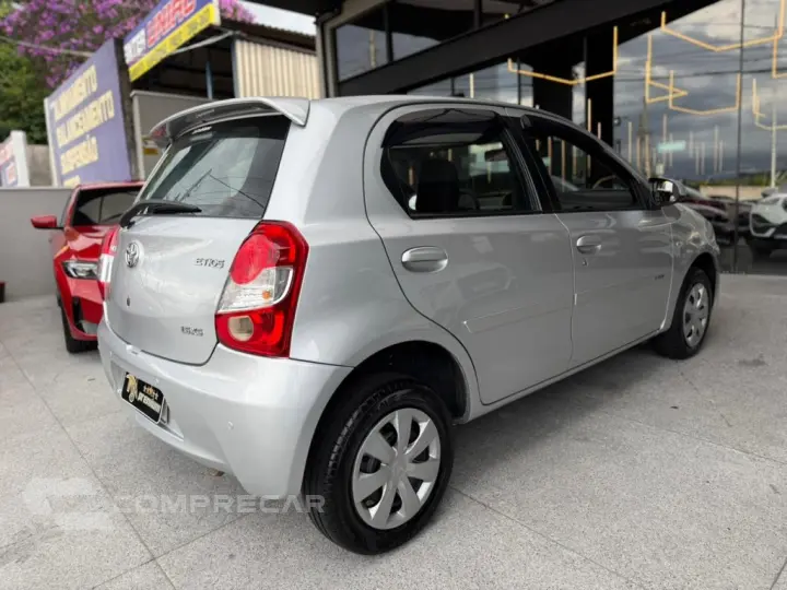 ETIOS 1.5 XS 16V FLEX 4P MANUAL