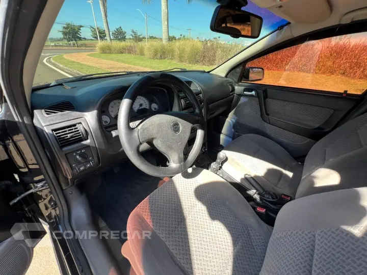 ASTRA 2.0 MPFI CD 8V