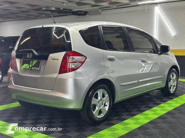 FIT - 1.4 LXL 16V 4P MANUAL