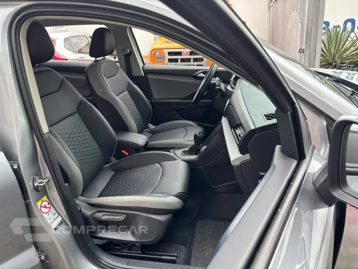 TAOS Comfortline 1.4 250 TSI Flex Aut.