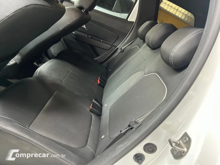 DUSTER Iconic 1.3 TB 16V Flex Aut.