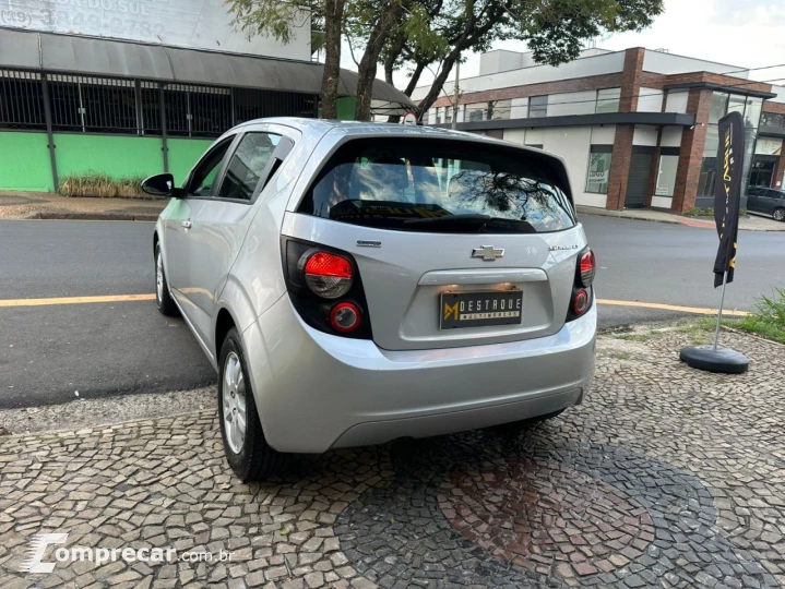 SONIC HB LT 1.6 16V FlexPower 5p Mec.
