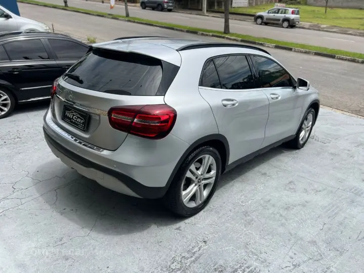 GLA 200 Style 1.6 TB 16V/Flex Aut.