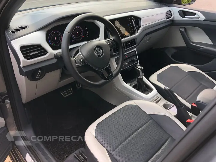 T-Cross 1.4 250 Tsi Total Flex Highline Automático