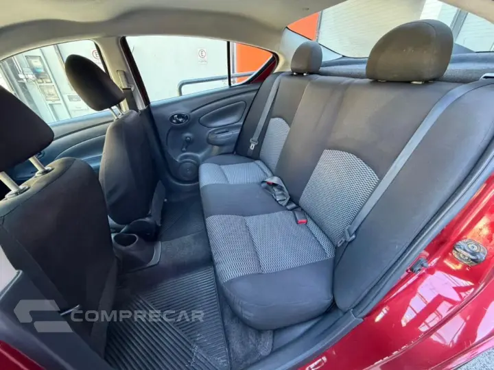 VERSA 1.0 12V FlexStart 4p Mec.