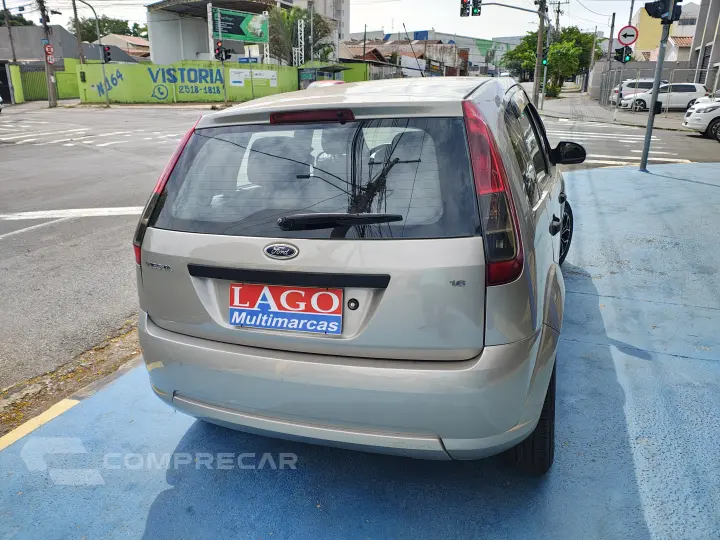 FIESTA 1.6 MPI Hatch 8V