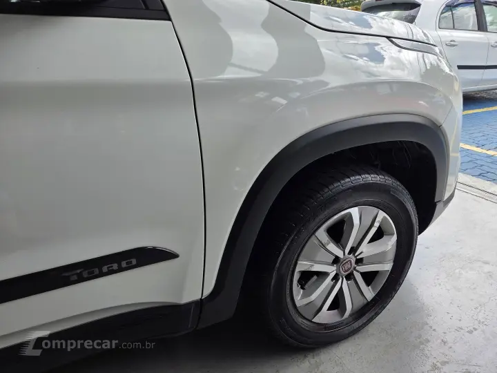 TORO 1.8 16V EVO FLEX FREEDOM AT6