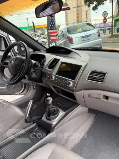 Civic Sedan LXS 1.8/1.8 Flex 16V Mec. 4p