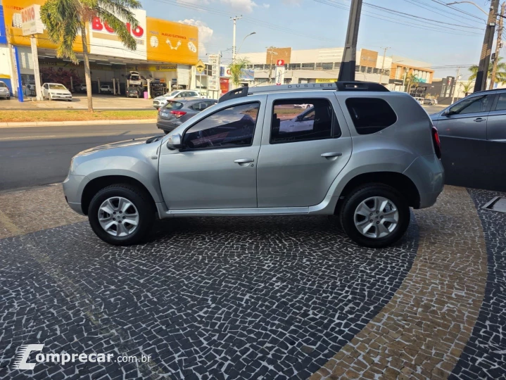 DUSTER 1.6 16V SCE FLEX DYNAMIQUE MANUAL