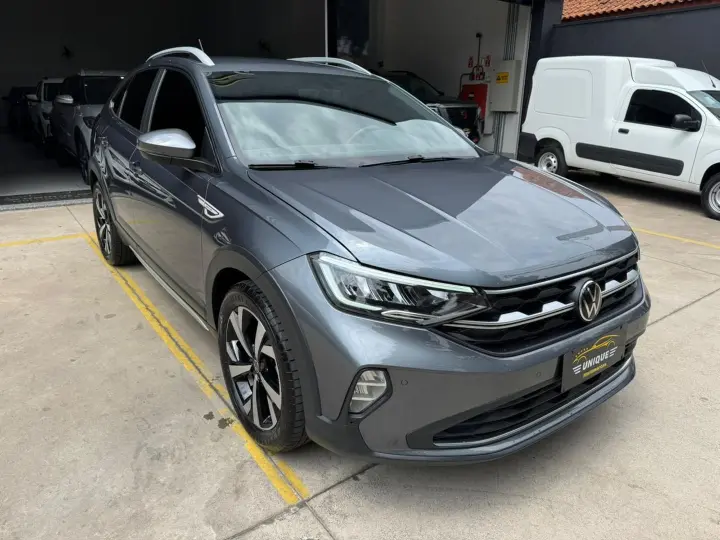Nivus 1.0 200 Tsi Total Flex Highline Automático
