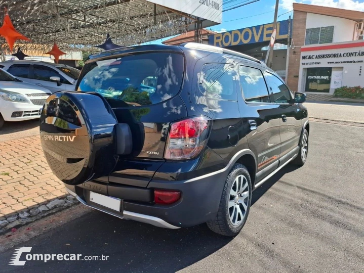 Spin 1.8 Activ 8V Flex 4P Automático