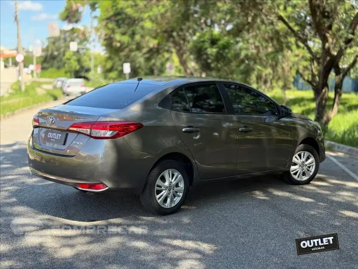 YARIS 1.5 16V FLEX SEDAN XL MULTIDRIVE