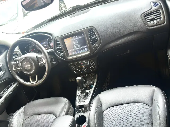 COMPASS 2.0 16V FLEX LONGITUDE AUTOMÁTICO