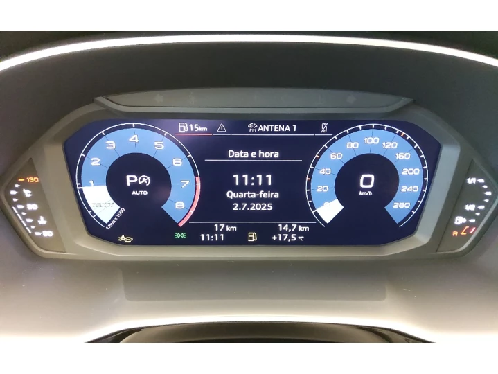 Q3 2.0 40 TFSI GASOLINA PERFORMANCE BLACK PLUS QUATTRO TIPTR