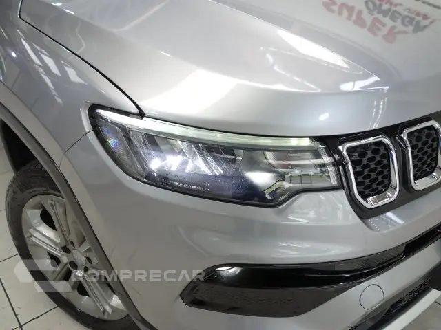 COMPASS - 1.3 T270 TURBO LONGITUDE AT6